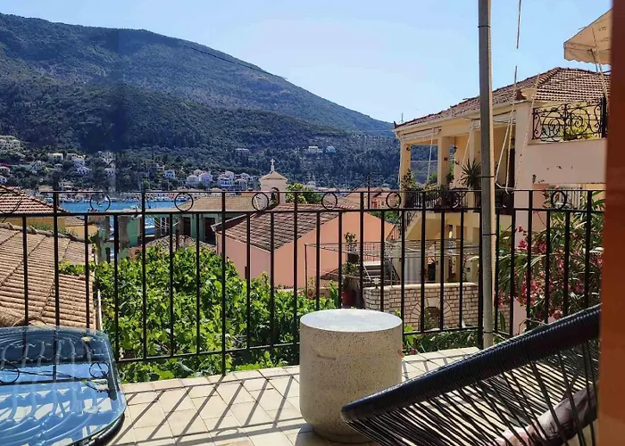 Maroudas Stavros Apartments